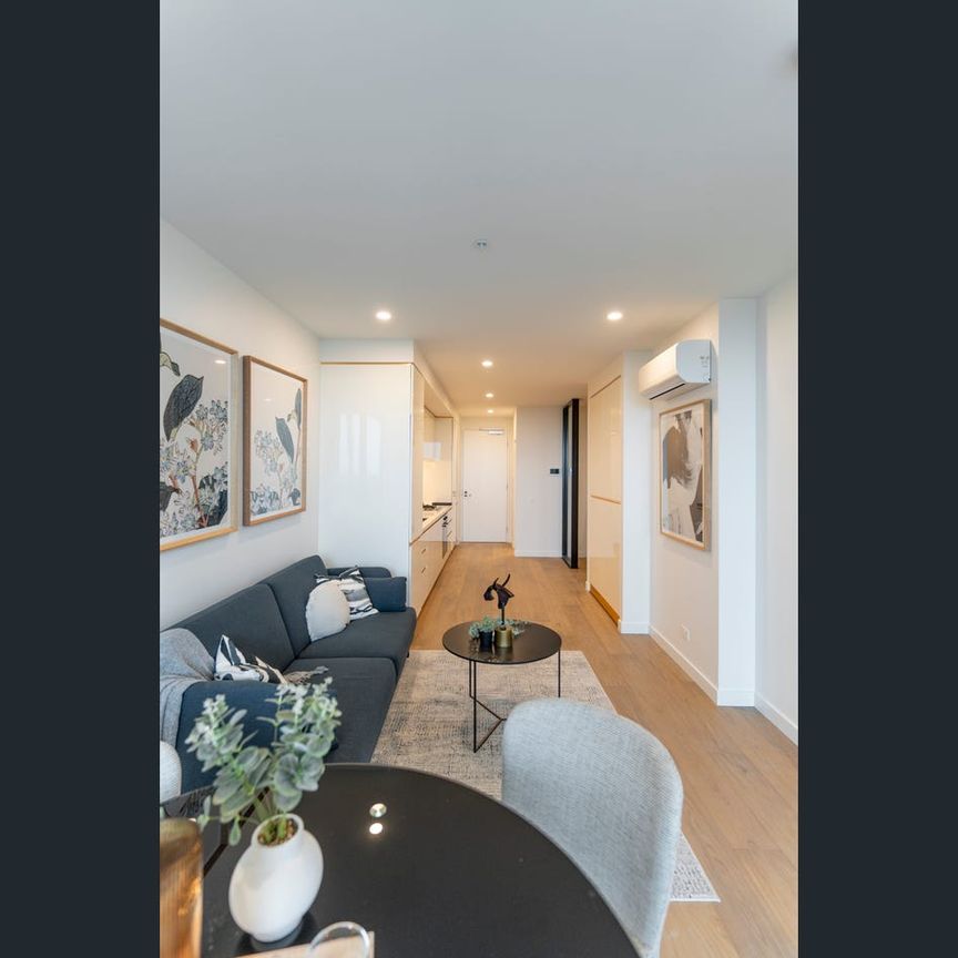 Affordable and Modern 2-Bedroom Apartment for Lease – Trio Box Hill - Photo 1