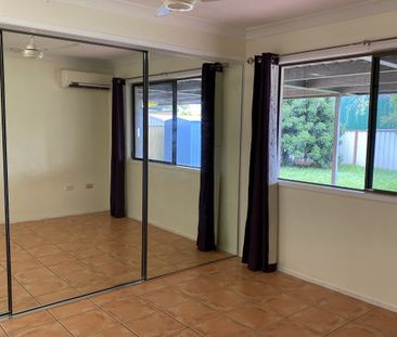 27 Canterbury Road, Kirwan - Photo 1