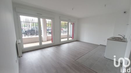 Studio 1 pièce de 28 m² à Noisiel (77186) - Photo 3