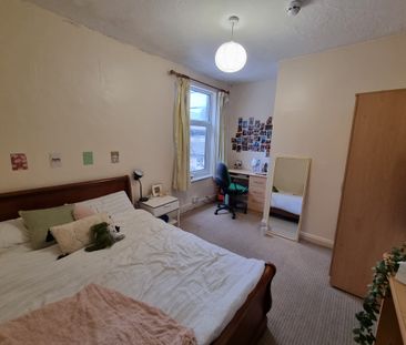 2 Bed Student Accommodation - Photo 4