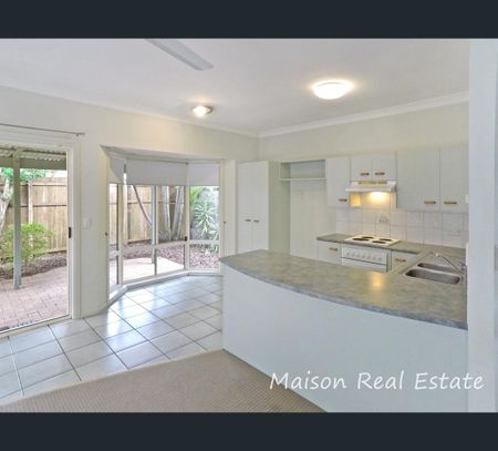 11 Nebo Close, Forest Lake, Qld 4078 - Photo 4