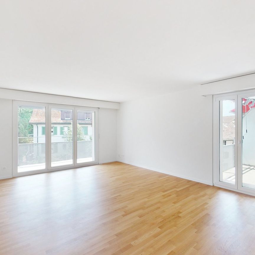 2.5 Zimmer, 63 m², 2. Stock - Photo 1