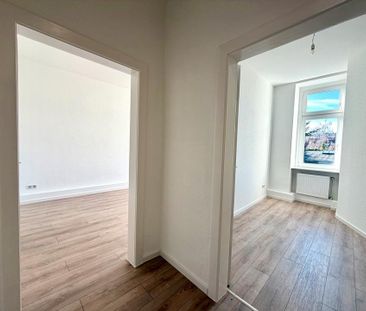 Frisch sanierte 3,5-Zimmer-Altbauwohnung in zentraler Lage von Wupp... - Photo 5