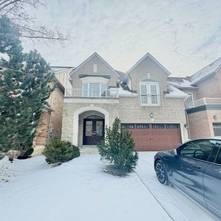 4 BED + 3 BATH DETACHED HOME - Photo 3