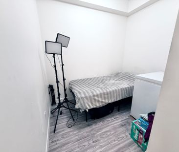 For Lease - 128 King Street Unit# 911, Waterloo, Ontario - Photo 5