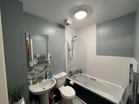 Highcroft Court, Front Street, YO24 - Photo 4