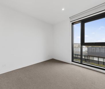 407/9 Village Avenue, Brunswick East VIC 3057 - Photo 3