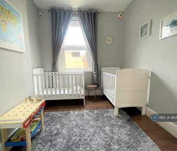 2 bedroom terraced house to rent - Photo 6