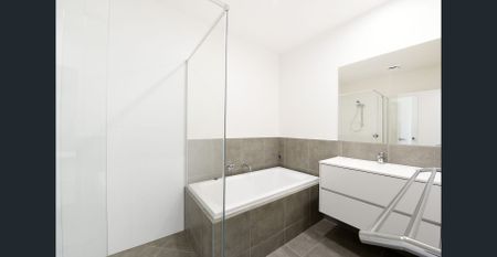 McGrath Mooloolaba proudly present this 3 bedroom Townhouse, located in the heart of Harmony! - Photo 4