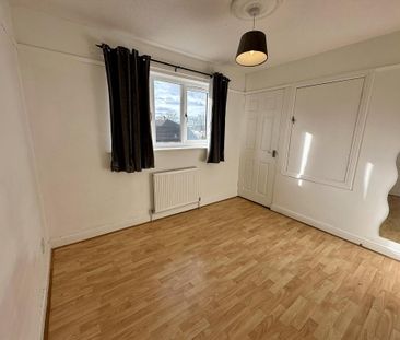 2 bedroom house to rent - Photo 2