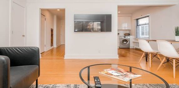 CHARACTER & MODERN - Dishwasher - LAUNDRY - Bright - BIG - KITSILANO - Photo 2