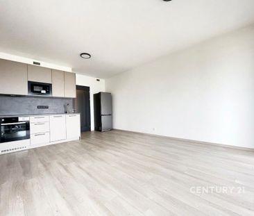 Pronájem bytu 1+kk a garsoniéry 33 m², Poděbradská 1189, Praha - Photo 2