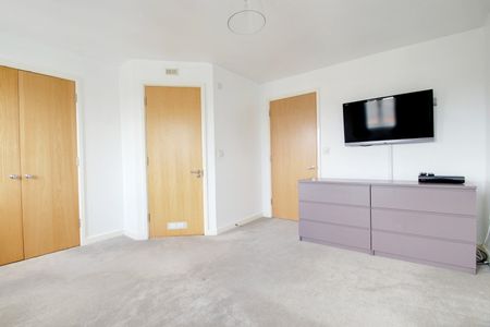 3 Bed Terraced House, Comfort Street, SE15 - Photo 4