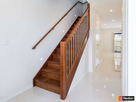 12 Haines Street, Kedron QLD, Belconnen - Photo 3