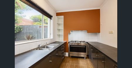 Double fronted delight! - Photo 5