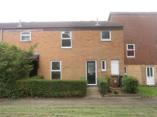 3 bedroom terraced house to rent - Photo 1