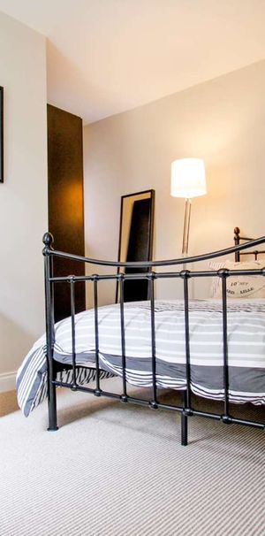 Arthur Road Room 2 - Photo 1