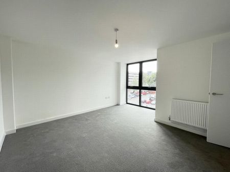 2 bedroom apartment to rent - Photo 3