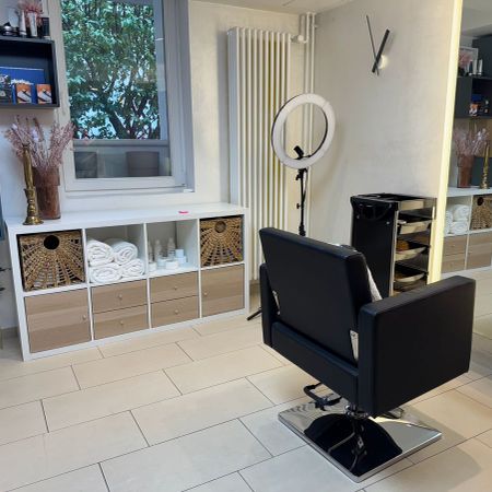 DEIN NEUER ARBEITSPLATZ ALS EIGENSTÄNDIGE/R COIFFEUR - Foto 3
