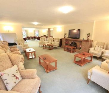 Ringwood Road, Ferndown, BH22 - Photo 3