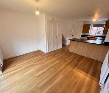 2 bedroom semi-detached house to rent - Photo 2