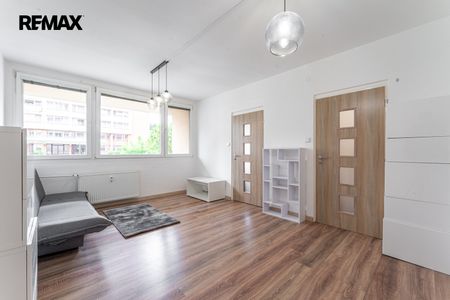 Pronájem bytu 1+1 v osobním vlastnictví 31 m², Příbram - Fotografie 2