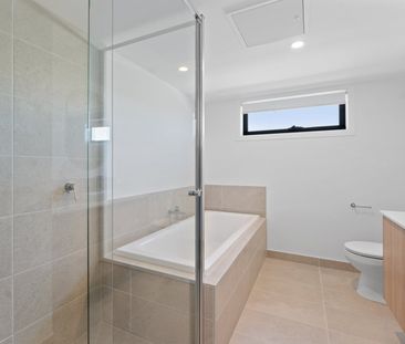 74A Beauchamp Street, Preston VIC 3072 - Photo 6