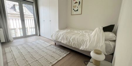 Duplex te huur in Brussel voor € 1.750 met 2 slaapkamers - Photo 2