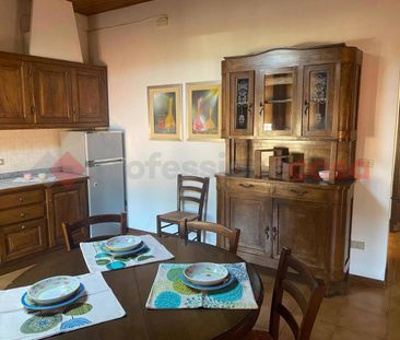 Trilocale via G. Garibaldi, snc, Centro, Castelnuovo di Garfagnana - Photo 5
