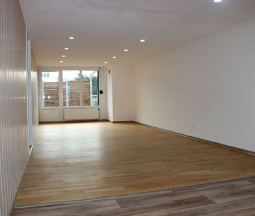 Luminous 5.5-room apartment with large terrace in Derendingen - Photo 1