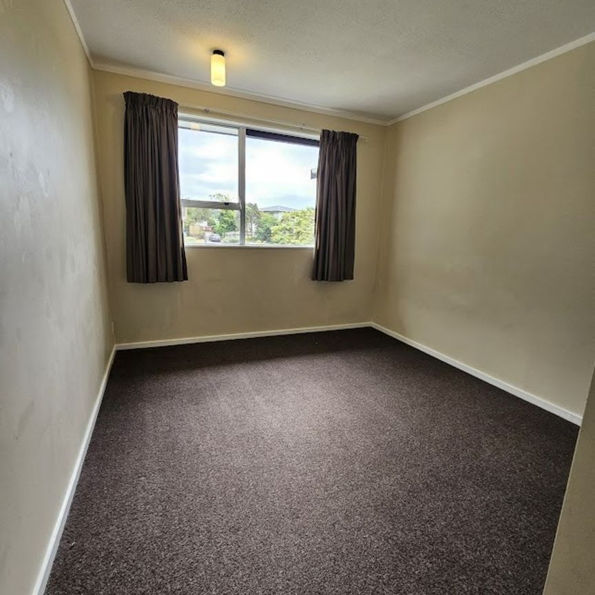 Renovated 4 bedroom home in Paraparaumu - Photo 1