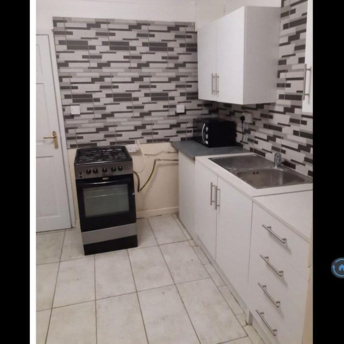 3 bedroom detached house to rent - Photo 1