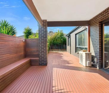 The Perfect Blend of Comfort, Space and Location - Photo 4