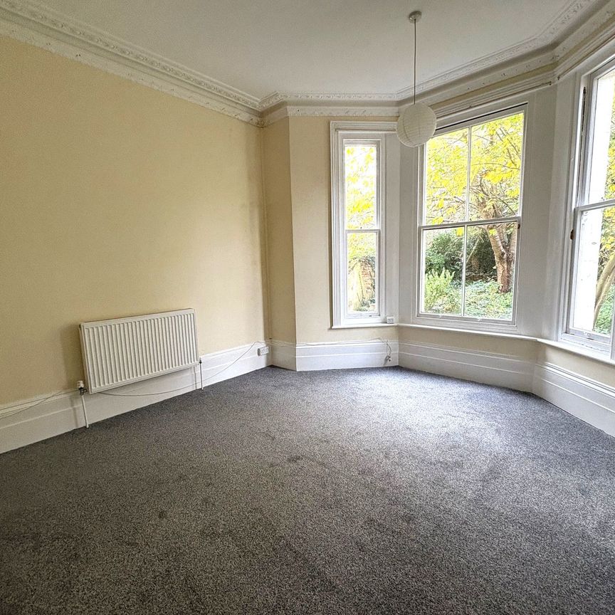 1 bed flat to rent in Stockleigh Road, St. Leonards-On-Sea, TN38 - Photo 1