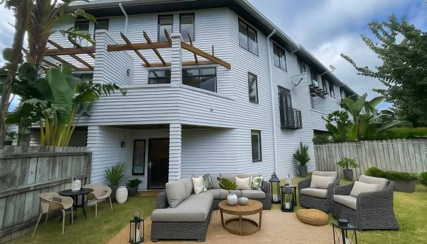 Location! Location! Location! - Photo 1