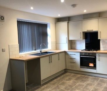 1 bed Apartment - To Let - Photo 1