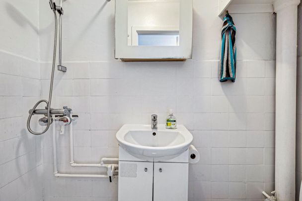 2-VÆRELSES LEJLIGHED TÆT PÅ HAVNEN OG BROEN - Photo 1