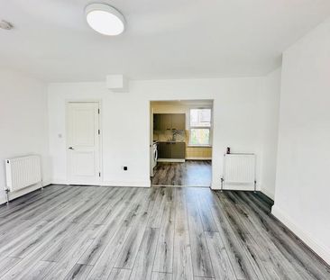 2 bedroom maisonette to rent - Photo 6