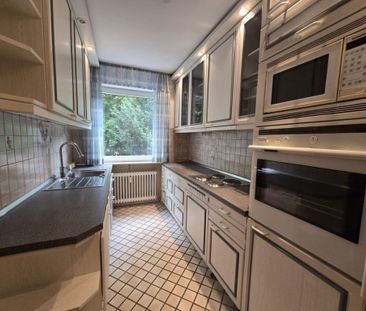 Aktuell in Renovierung - großzügige 2-Zi. Wohnung mit Balkon! - Foto 1