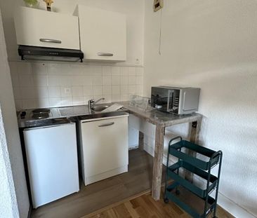 Location Appartement 1 pièce Meublé 24m² AGEN 47000 - Photo 5