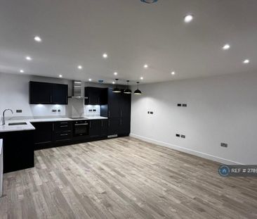 1 bedroom flat to rent - Photo 6