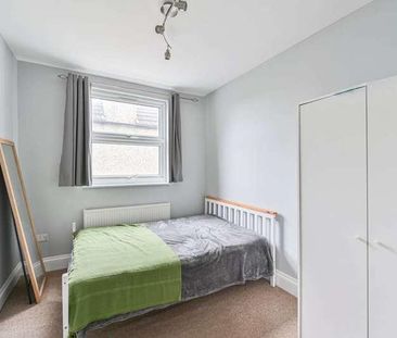 Mantilla Road, Furzedown, SW17 - Photo 4