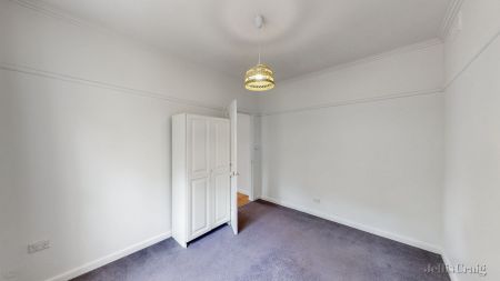 18 Brentwood Avenue, Pascoe Vale South - Photo 4