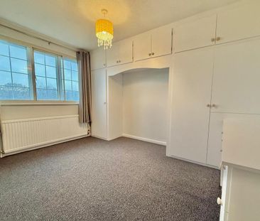 3 bedroom semi-detached house to rent - Photo 6