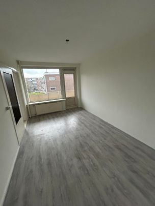 Appartement te huur: Winston Churchilllaan 11 3202 GN Spijkenisse - Photo 1