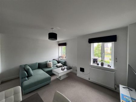 3 bedroom terraced house to rent - Photo 2