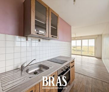 Location Appartement 2 pièces 45m² ERDEVEN 56410 - Photo 2
