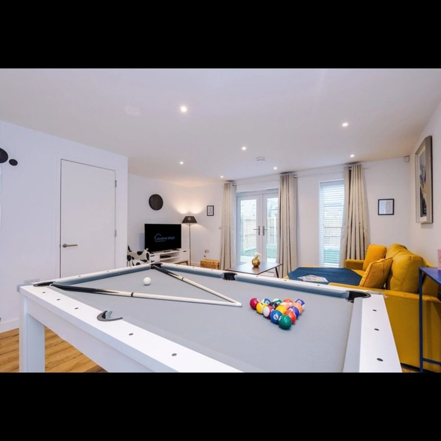 3 Bed Flat, Castle Irwell, M6 - Photo 1