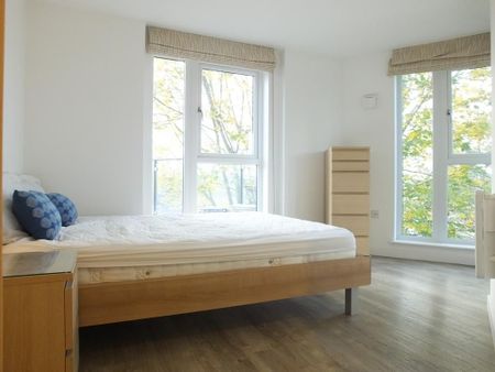 2 bedroom flat to rent - Photo 3