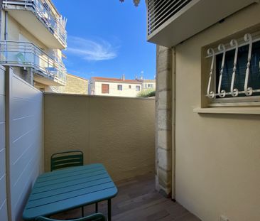 T2 meublé avec terrasse privative Saint Genès entièrement ré - Photo 3